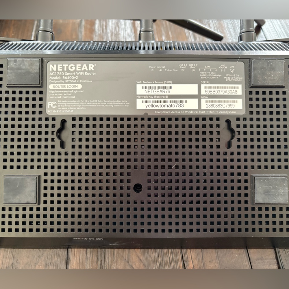 NETGEAR AC1750 Smart WiFi Router - Black & High Speed Cable Modem - Picture 3 of 8